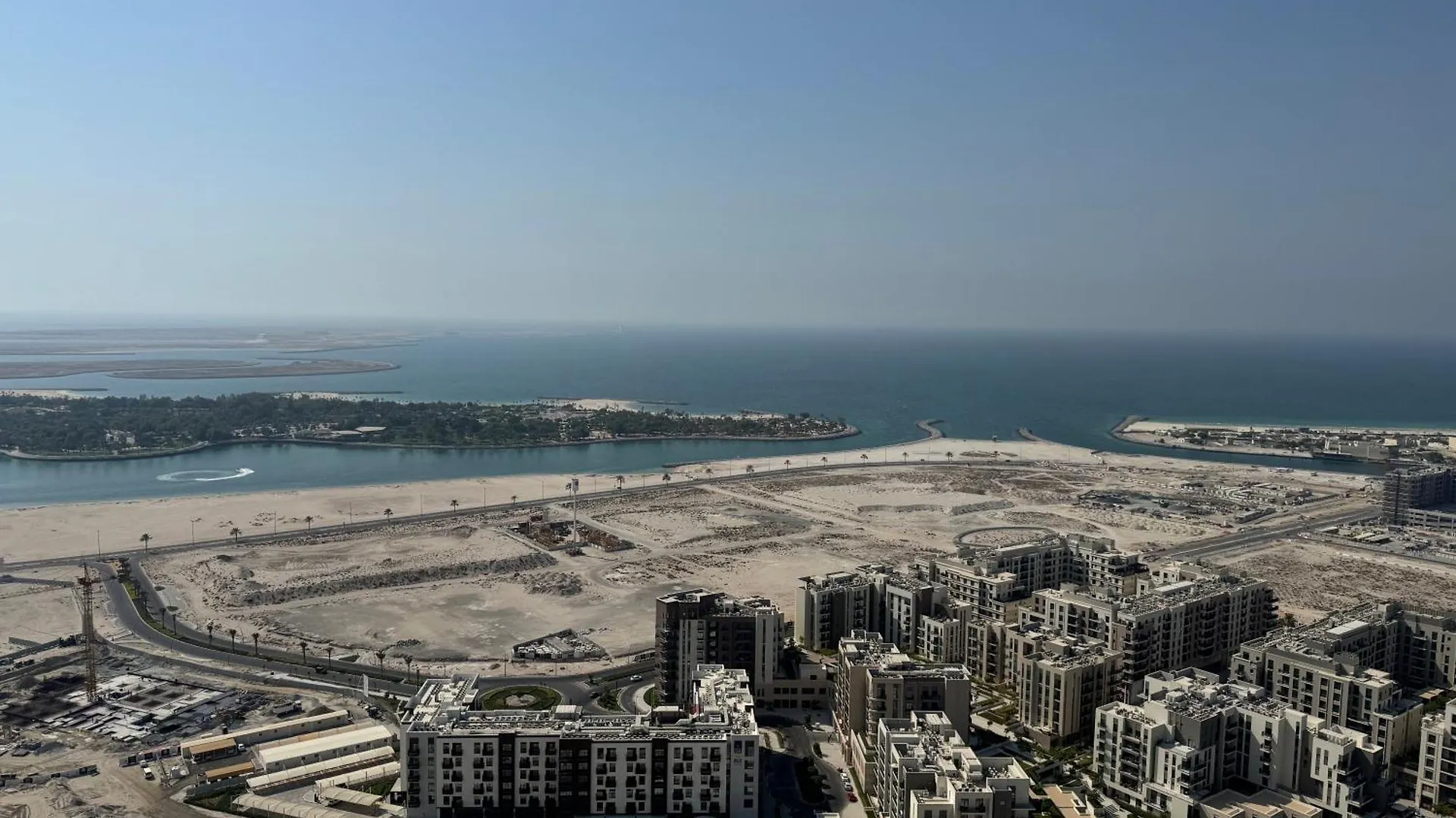 Mamzar Views Apartment Sharjah