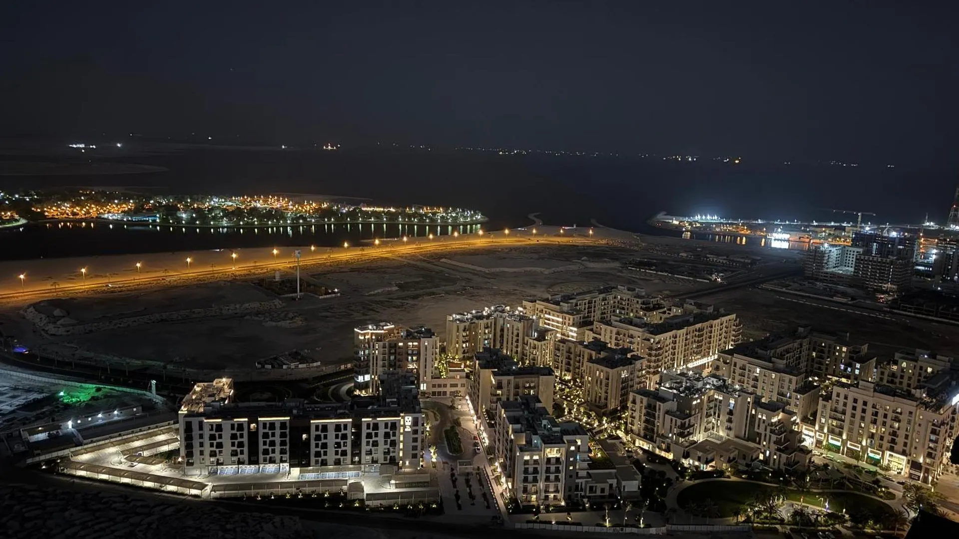 Mamzar Views Apartment Sharjah